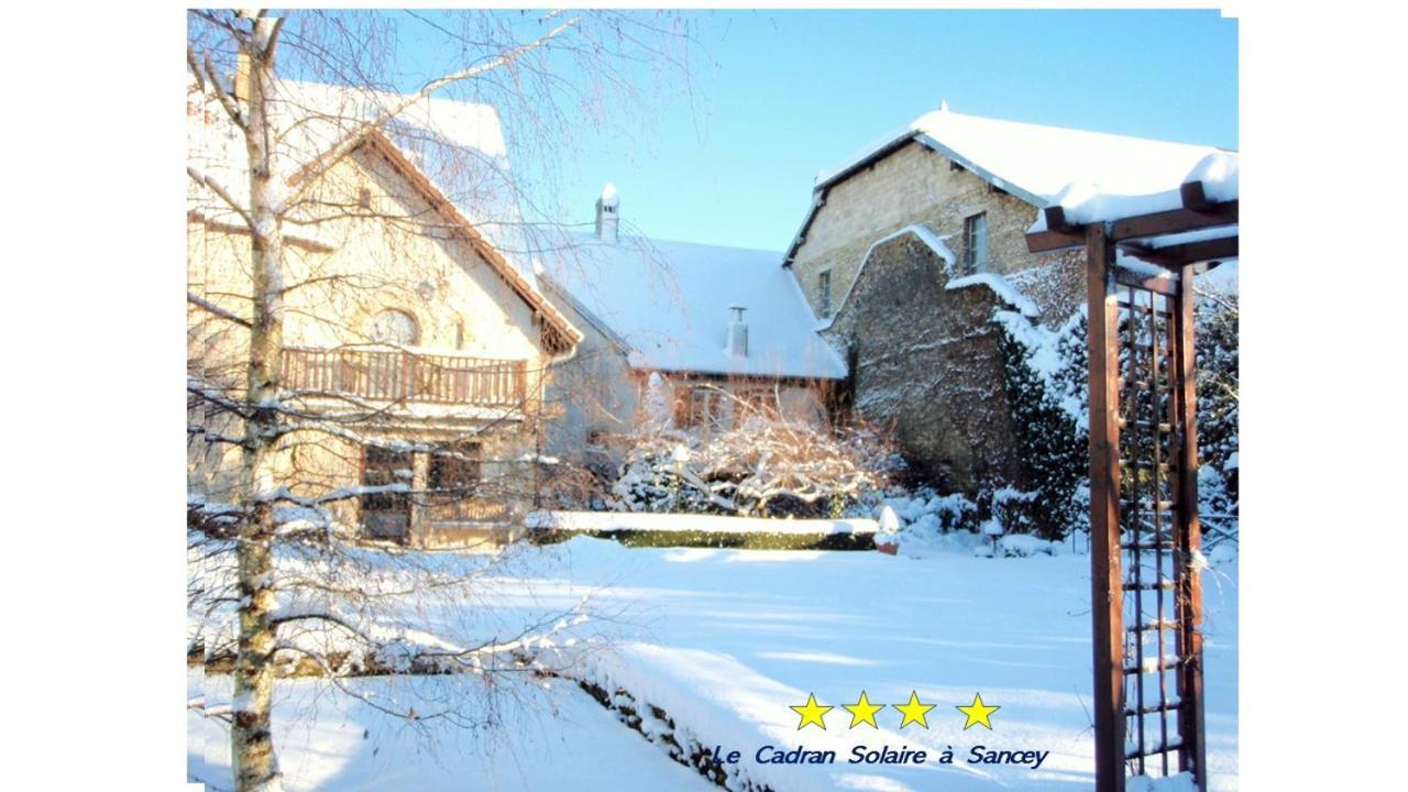 Le Cadran Solaire Romance Classe 3 Etoiles Et 3 Cles Sancey Exterior photo
